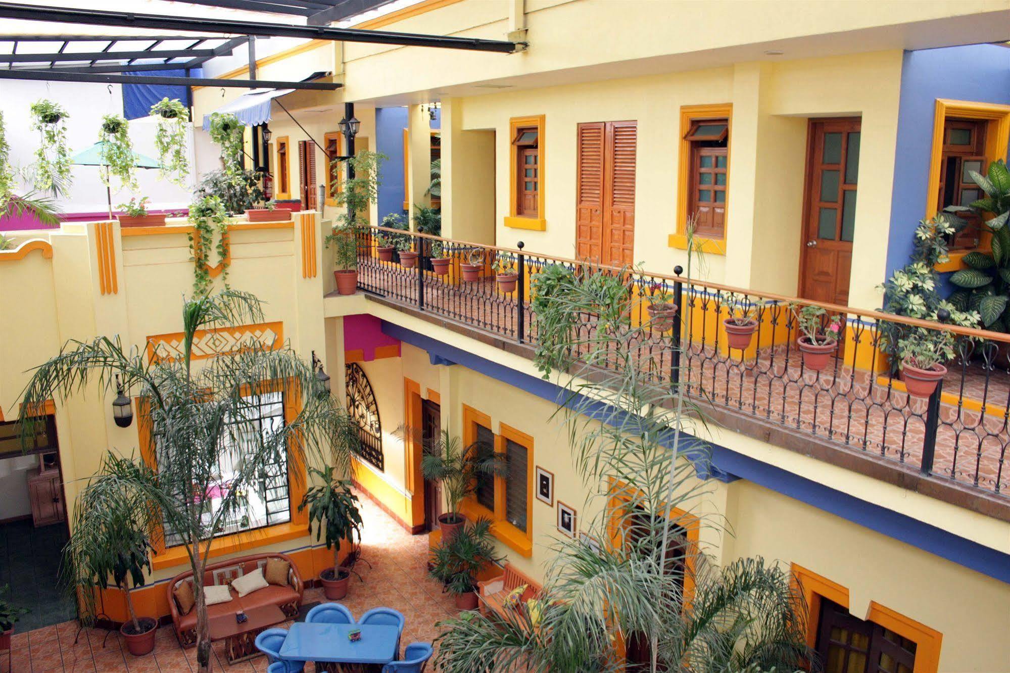 Casa Vilasanta Guadalajara Exterior foto